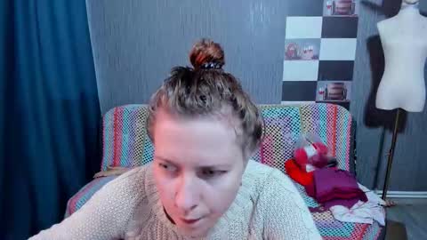 Ella online show from 12.05.25