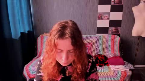 Ella online show from 12.23.25