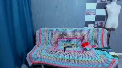 Ella online show from 03.04.26