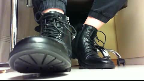 Pablo Meness online show from 01.11.25