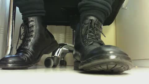 Pablo Meness online show from 02.06.25