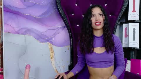 Snapshot of paezsalome chatting on 09.20.25 Miss Salome online show from 09.20.25