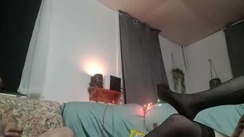 pahornycouple8392 online show from 11.24.25