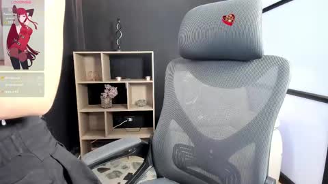 Paige online show from 03.08.25