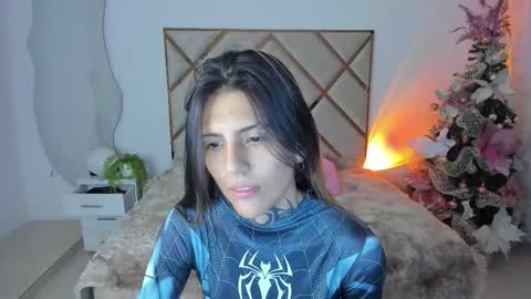 palechor online show from 12.15.25