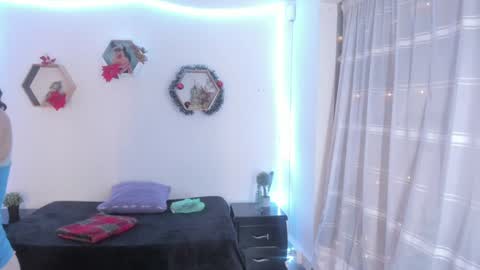 Paloma  online show from 12.08.24