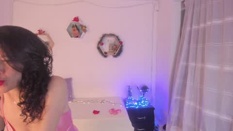 Paloma  online show from 12.30.24