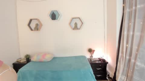 Paloma  online show from 02.14.25