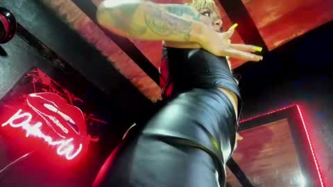 Paloma online show from 12.04.24