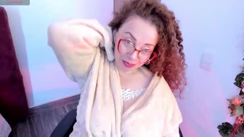 You can call me Mommy Goddess Queen online show from 03.11.25