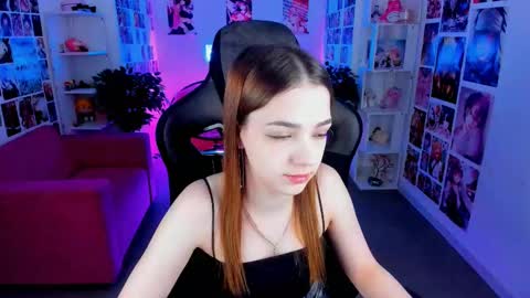 Snapshot of pambeeslyy chatting on 03.12.25 Pam online show from 03.12.25