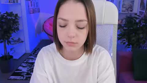 Snapshot of pambeeslyy chatting on 10.31.25 Pam online show from 10.31.25