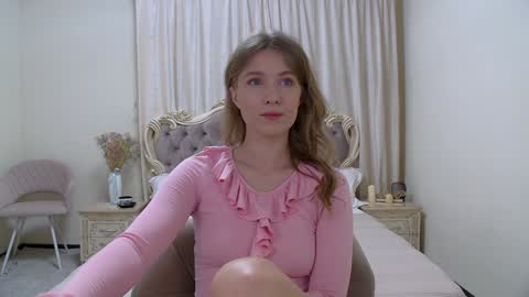 Pamela Blair online show from 02.04.25