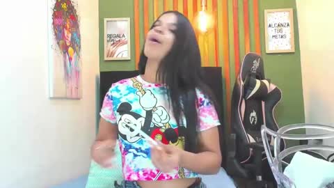 Snapshot of pamelaflores chatting on 02.28.25 Pamela online show from 02.28.25