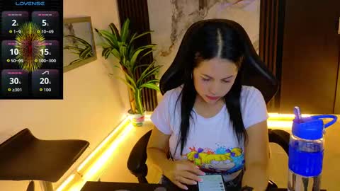 Snapshot of pamelajackson__ chatting on 09.11.25 Paola online show from 09.11.25