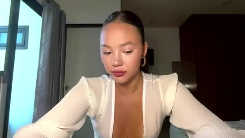 Kamila online show from 04.04.26