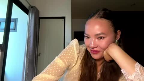 Kamila online show from 04.06.26