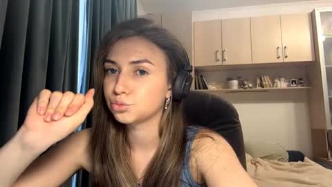 Lia online show from 06.13.26