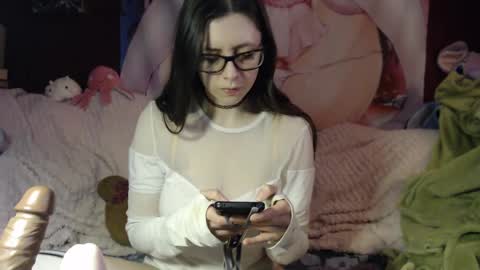 Snapshot of pandora_allsorts chatting on 01.22.25 pandora-allsorts online show from 01.22.25