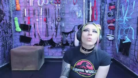 PandoraNez online show from 01.27.25