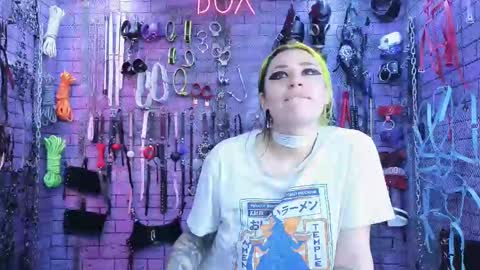 PandoraNez online show from 02.20.25