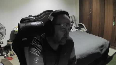 Snapshot of panoramix8080 chatting on 10.31.25 panoramix8080 online show from 10.31.25