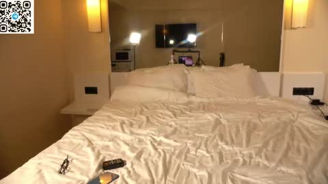 Kristina Kriss online show from 05.13.26