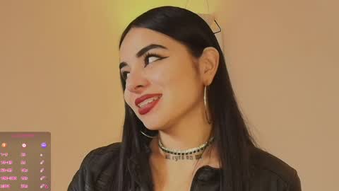 PAOLA IM INDEPENDENT MODEL online show from 06.04.26