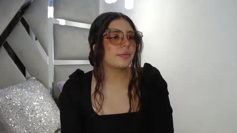 Paola Lyon online show from 12.04.24