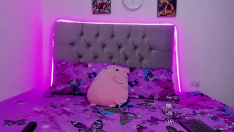 paola online show from 12.05.24