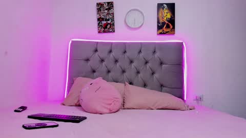 paola online show from 12.22.24