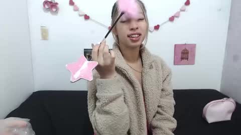 Paola online show from 02.26.25