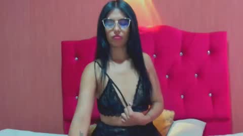 Snapshot of paolaturner chatting on 02.07.25 Paola Turner online show from 02.07.25