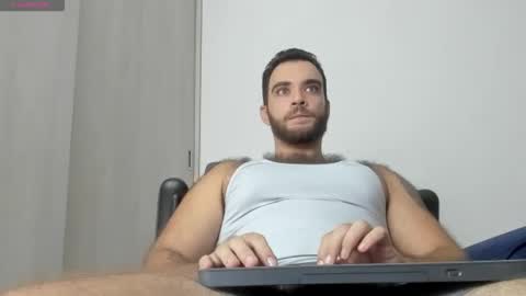 Snapshot of paolo_hanma chatting on 10.02.25 Paolo online show from 10.02.25