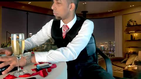 Paolo online show from 02.14.25