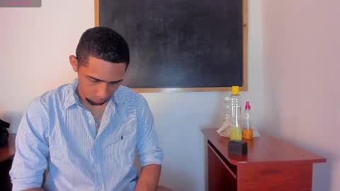 Paolo online show from 03.04.25