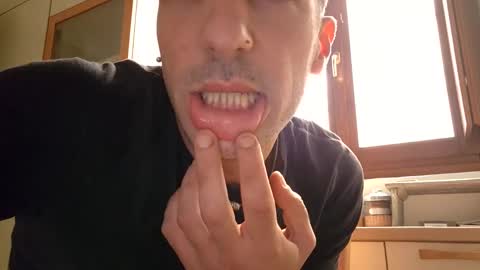 paoloste online show from 10.19.25