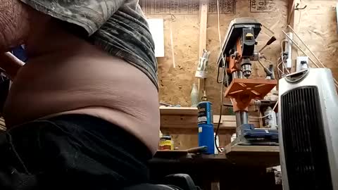 papajb70 online show from 12.04.24