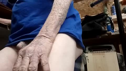 papajb70 online show from 02.19.25