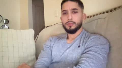 papicubano_guapo23cm online show from 12.02.25