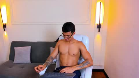 Ryan And Casper online show from 04.10.26