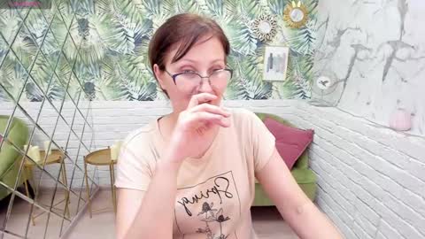 Paris online show from 01.19.25