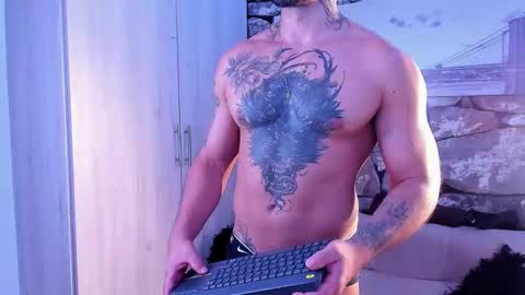 Snapshot of parker_lavine chatting on 01.22.25 parker lavine online show from 01.22.25
