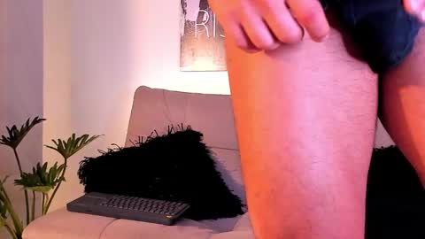 Snapshot of parker_lavine chatting on 02.10.25 parker lavine online show from 02.10.25