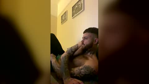 parkertom525 online show from 04.22.26