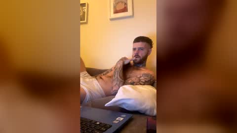 parkertom525 online show from 04.23.26