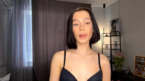 Snapshot of particiasinkovich chatting on 03.13.26 Stacy online show from 03.13.26