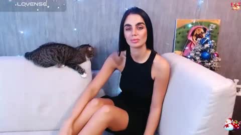 Snapshot of passionate_lora_ chatting on 01.09.25 I am Lora and i am glad to see you in my room online show from 01.09.25