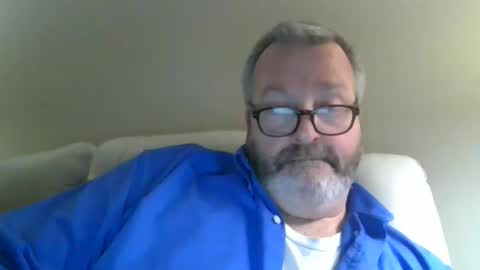 passporttraveler1 online show from 02.26.25