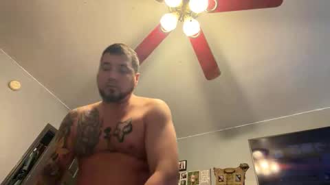 Snapshot of patebull86 chatting on 02.18.26 meinyourwife online show from 02.18.26
